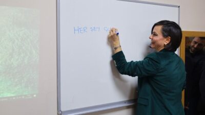 Karabağlar Belediyesi, 60 yaş ve üzeri vatandaşlar için İleri Yaş