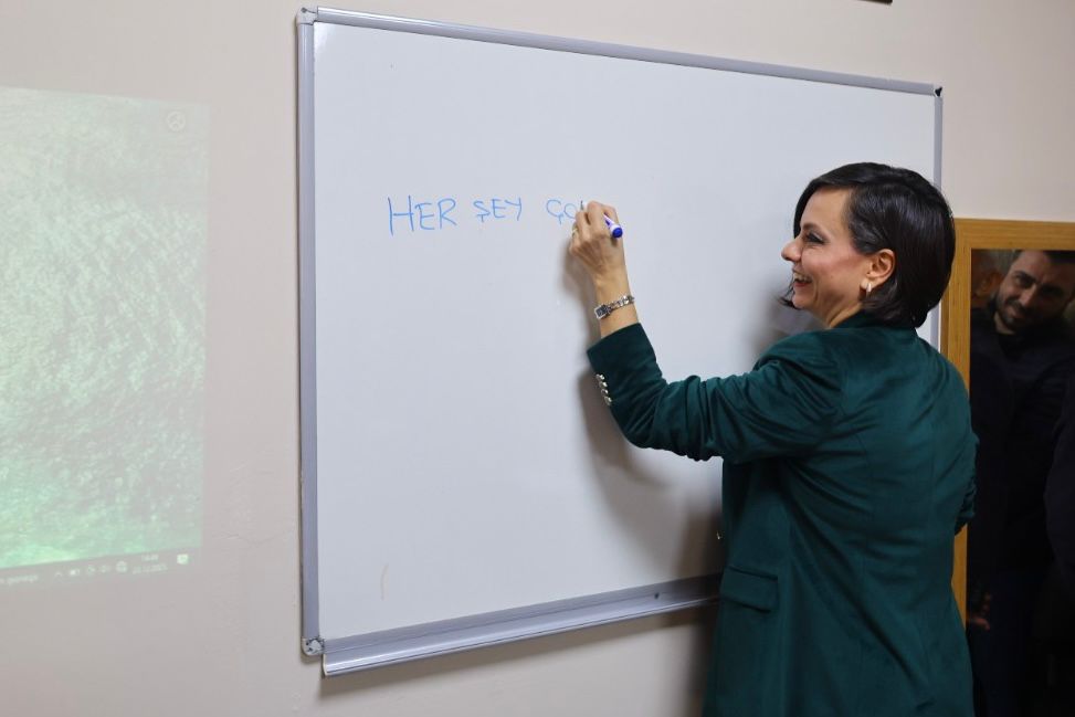 Karabağlar Belediyesi, 60 yaş ve üzeri vatandaşlar için İleri Yaş