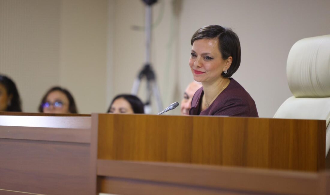 Karabağlar Belediye Meclisi’nin gündeminde kentsel dönüşüm vardı. Başkan Helil Kınay,