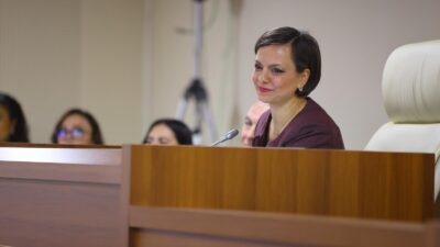 Karabağlar Belediye Meclisi’nin gündeminde kentsel dönüşüm vardı. Başkan Helil Kınay,