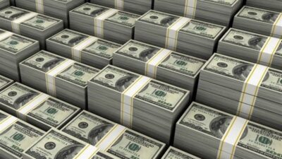 Küresel birleşme ve satın alma piyasası 2025'te 4,5 trilyon dolarla