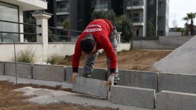 Menderes Belediyesi, Kasımpaşa Mahallesi’ne 1700 metrekarelik alanda yeni park ve