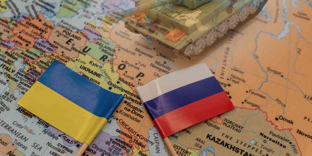 Kremlin, Rus ordusunun Donetsk'te Dimitrov (Mirnograd) ve Zaporijya'da Gulyaypole'yi ele