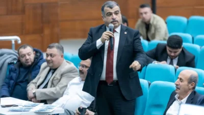 Konak Belediyesi CHP Meclis Üyesi Abdullah Siyahkoç, İzmirli gençlerin sanal