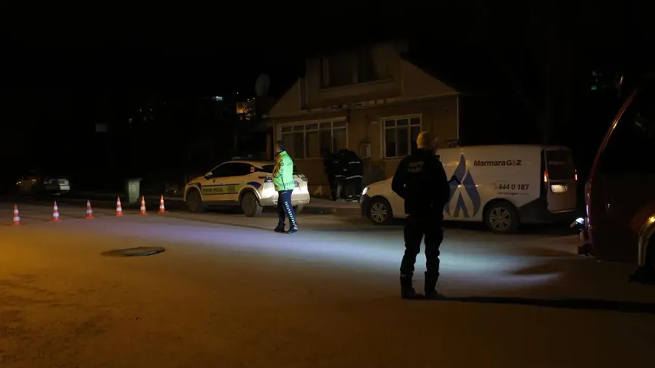 Yalova'da DAEŞ'e yönelik düzenlenen hücre evi operasyonunda çıkan çatışmada 3