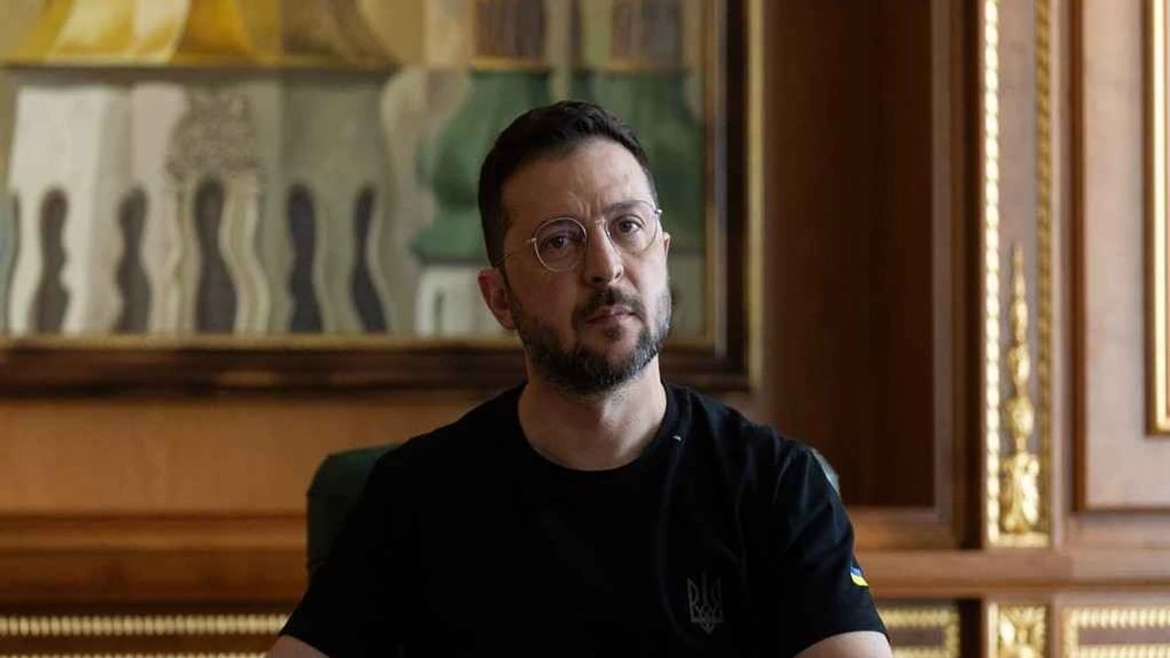 Zelenskiy, AB'den gelen 90 milyar avroluk tarihi desteği selamlarken uyardı: