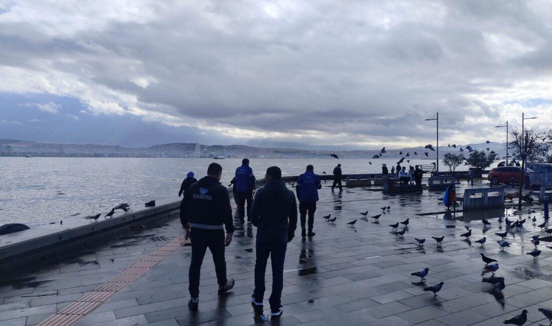 Meteoroloji'nin turuncu kodlu uyarısı sonrası İzmir Büyükşehir Belediyesi AKOM kriz