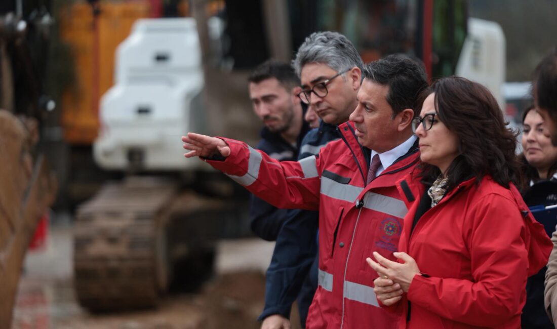 Muğla’da 502 milyon TL’lik yol ve altyapı yatırımı sahada incelendi.