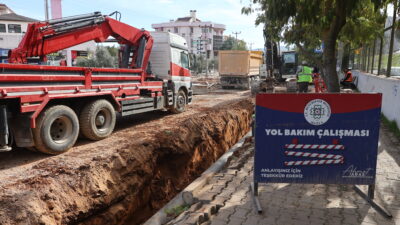 Muğla Büyükşehir, Menteşe'de 502 milyon TL'lik dev yol yatırımını sürdürüyor.