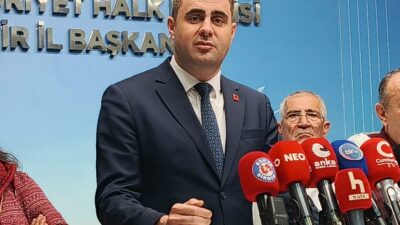 Meslek Fabrikası tartışmasında CHP İzmir İl Başkanı Çağatay Güç Atatürk