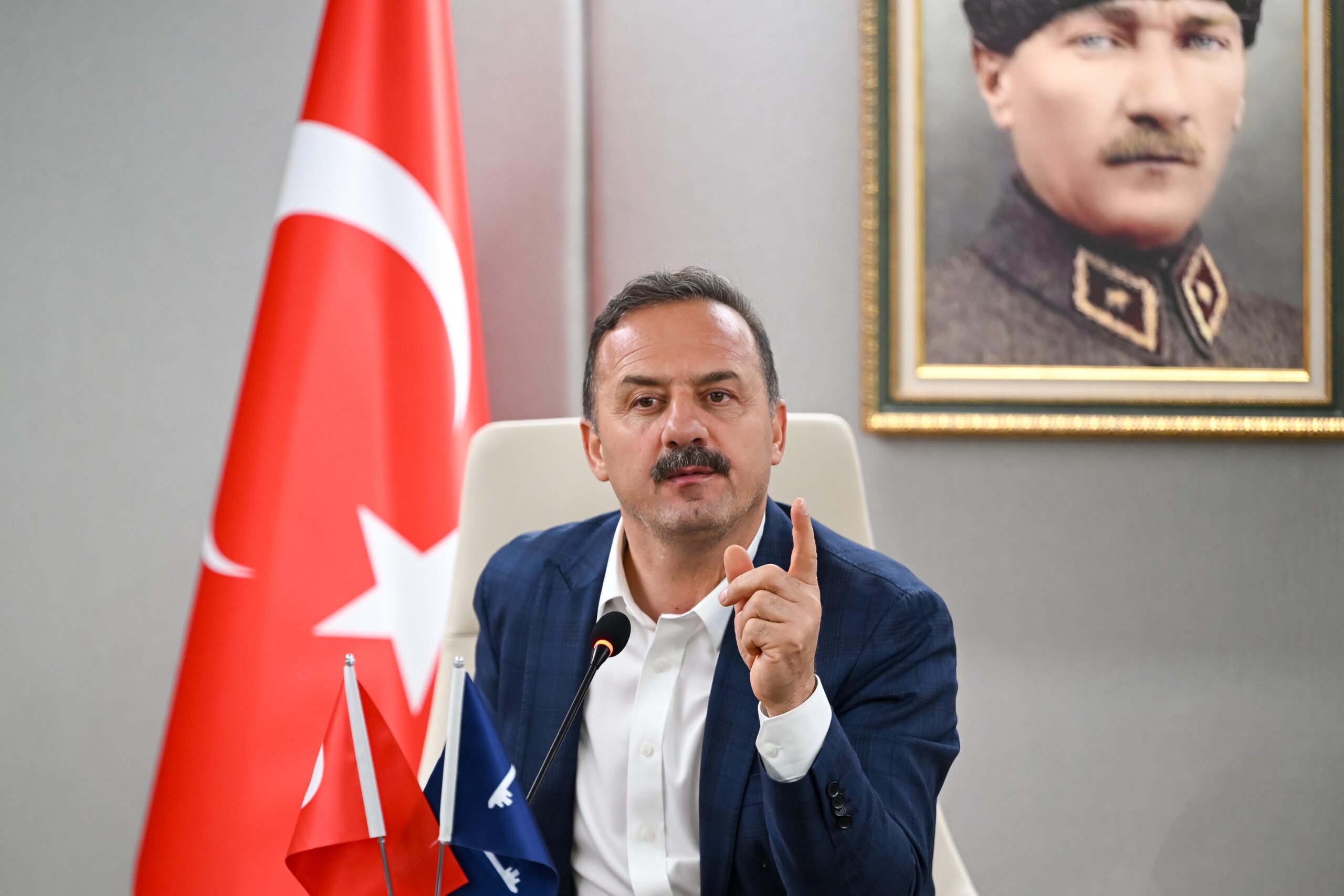 Anahtar Parti lideri Ağıralioğlu, sağlık sistemindeki sorunlara tepki gösterdi: "Halkı