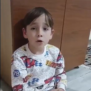 Sedat Peker yardım çağrısı videosuyla gündem olan küçük çocuğun "Koltukta