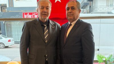 Kemalpaşa Esnaf Odası Genel Kurulu’nda Temel Küçük güven tazeledi. İESOB
