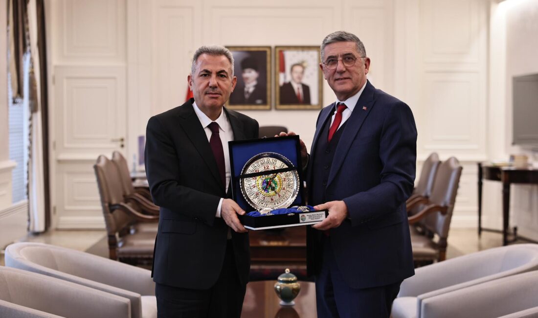 Korsan taşımacılıkla mücadele için İzmir Valiliği’nde kritik ziyaret. Trafik, vardiya