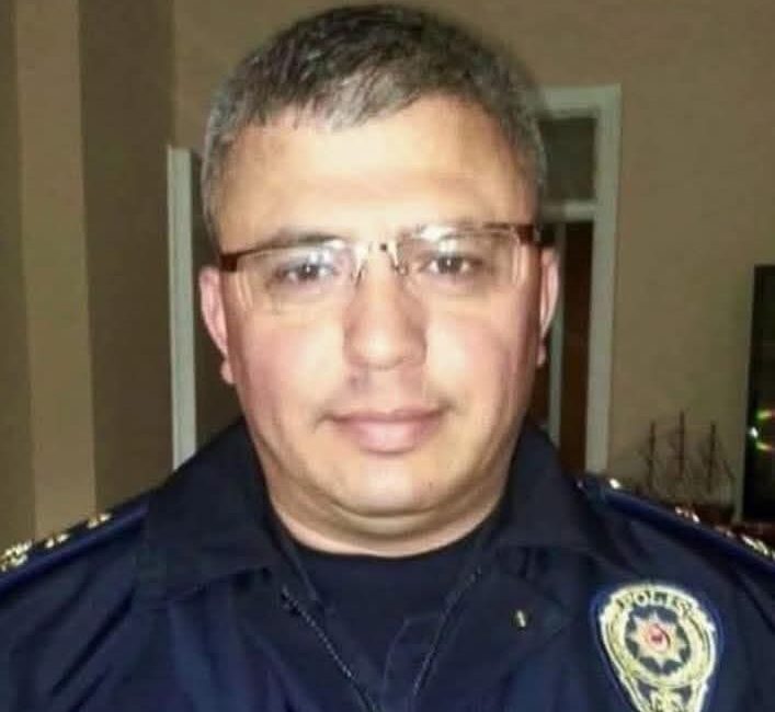 Polis Başmüfettişi Musa Bozkurt kalp krizi sonucu hayatını kaybetti. Resmi