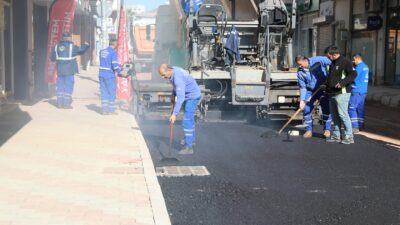 Seferihisar altyapı seferberliğinde büyük final! 300 kilometrelik yol çalışmasında son