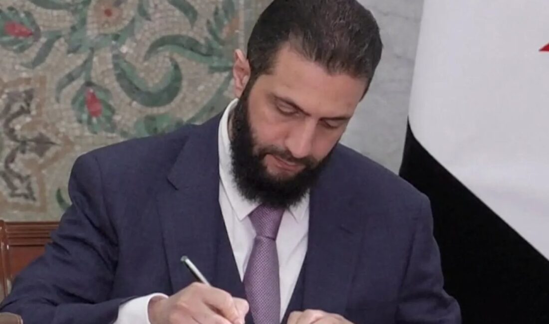 Suriye Cumhurbaşkanı Şara entegrasyon anlaşmasını imzaladı. SDG kontrolündeki kentler ve