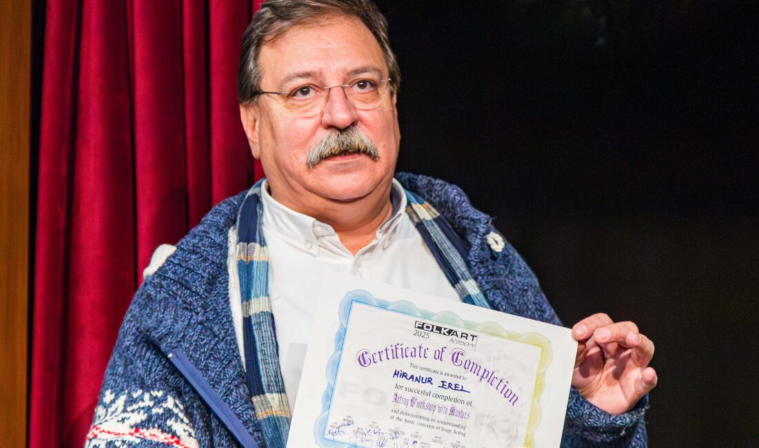 İzmir'de ücretsiz sanat eğitimi sunan Folkart Academy, 2025-2026 sezonunun ilk