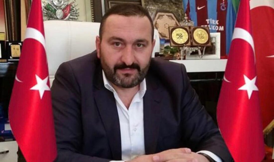 Karşıyaka Karadenizliler Derneği Başkanı Yaşar Canferoğlu’ndan net mesaj: Bayrak inmez,