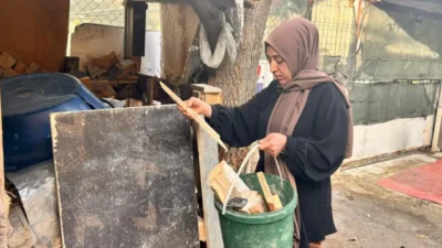 Ankara'da işsiz olan Şengül Öz, boşandığı eşine ayda 12 bin