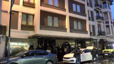 Ünlülere yönelik dev operasyonla sarsılan Bebek Otel'de kaçak yapıların yıkımı