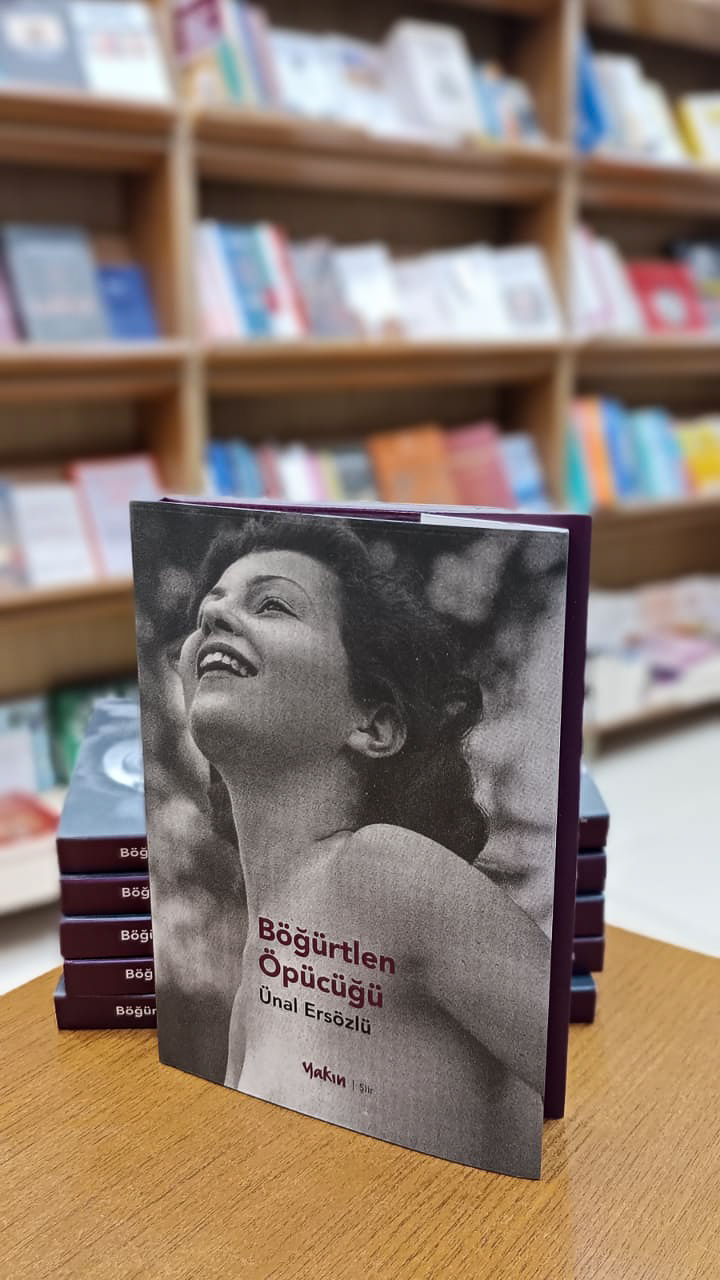 Ünal Ersözlü’den Tek Şiirlik Bir Evren: “Böğürtlen Öpücüğü” Raflarda Yerini Aldı