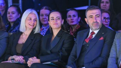 IF Wedding Fashion İzmir kapsamında düzenlenen 16. Gelinlik Tasarım Yarışması'nda