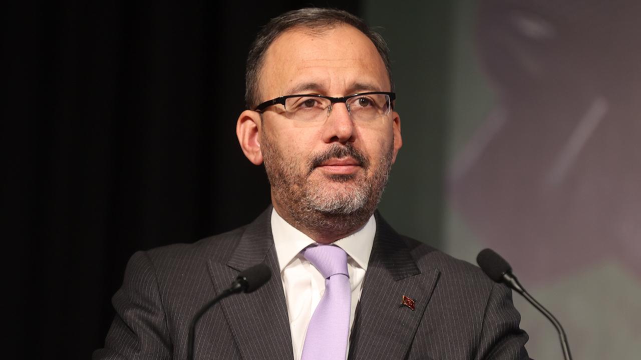 AK Parti İzmir heyeti 2025'i değerlendirdi: Su krizinden konut projelerine