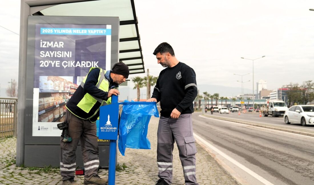 İzmir Büyükşehir Belediyesi, ESHOT duraklarına 3 bin 150 adet yeni