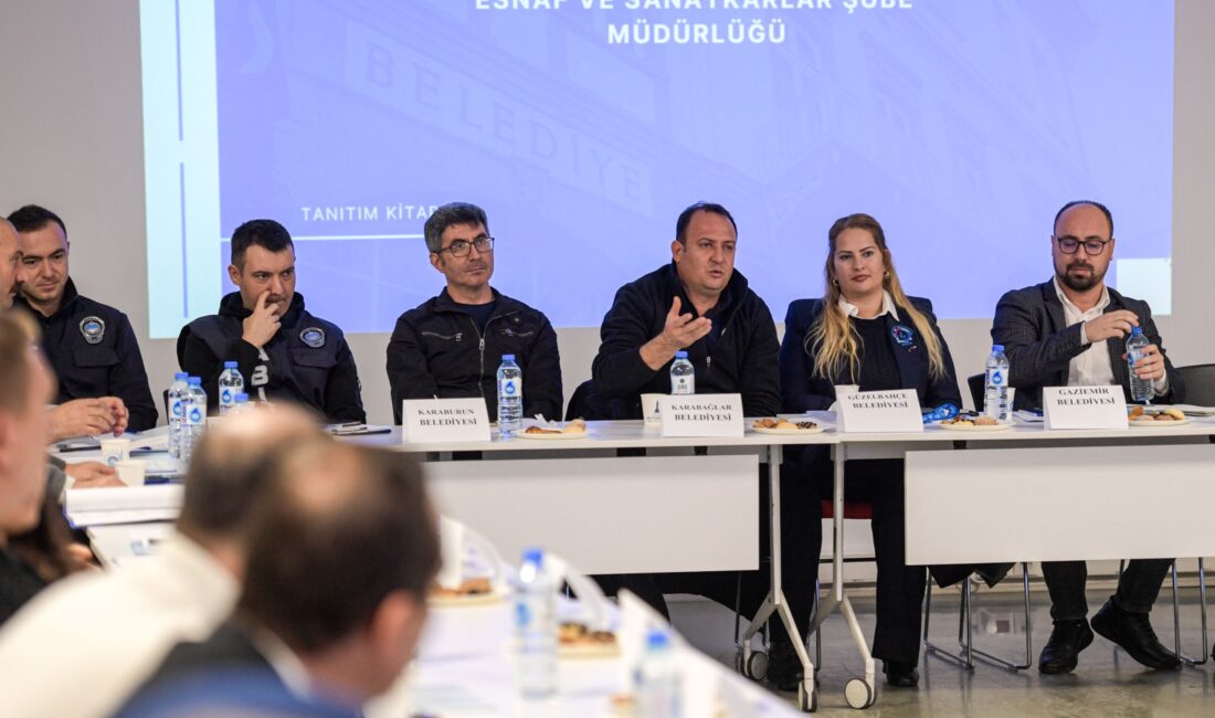 İzmir Büyükşehir Belediyesi, esnafın sorunlarına kalıcı çözümler üretmek için 'İzmir