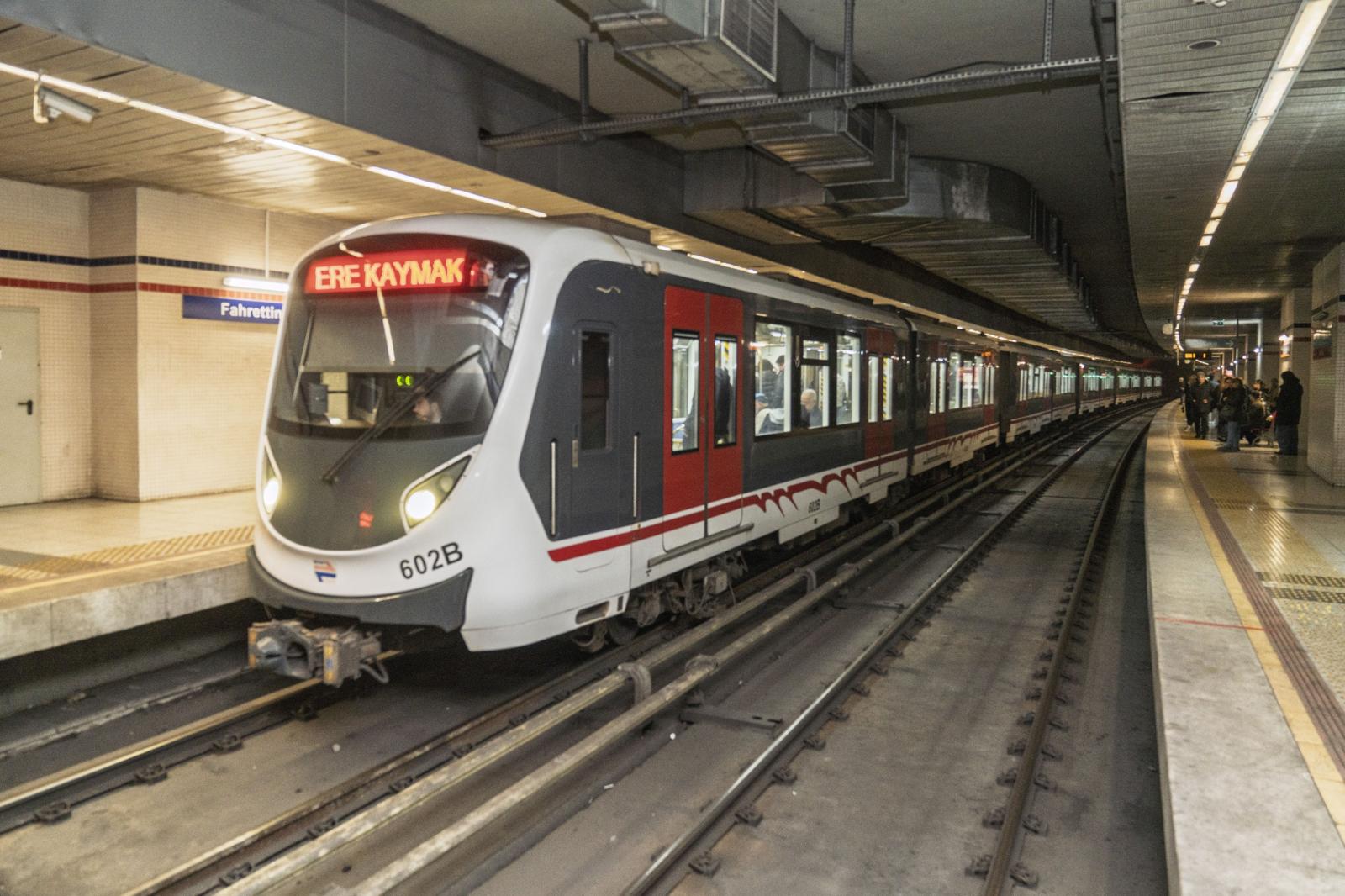 İzmir Metrosu'ndaki makas yenileme çalışması nedeniyle Fahrettin Altay - Narlıdere