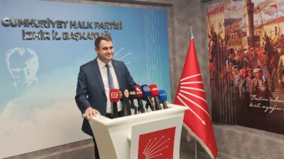 İzmir siyasetinde "yatırım" ve "engelleme" tartışması büyüyor. İZBAN'daki maliyet artışlarından