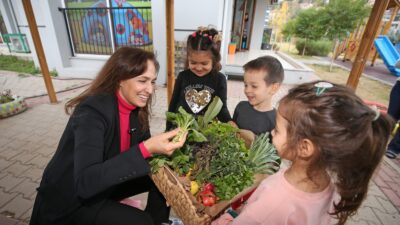 Karşıyaka Zeliha Mehmet Beydağı Anaokulu, uluslararası Eko-Okullar Programı'na dahil oldu.