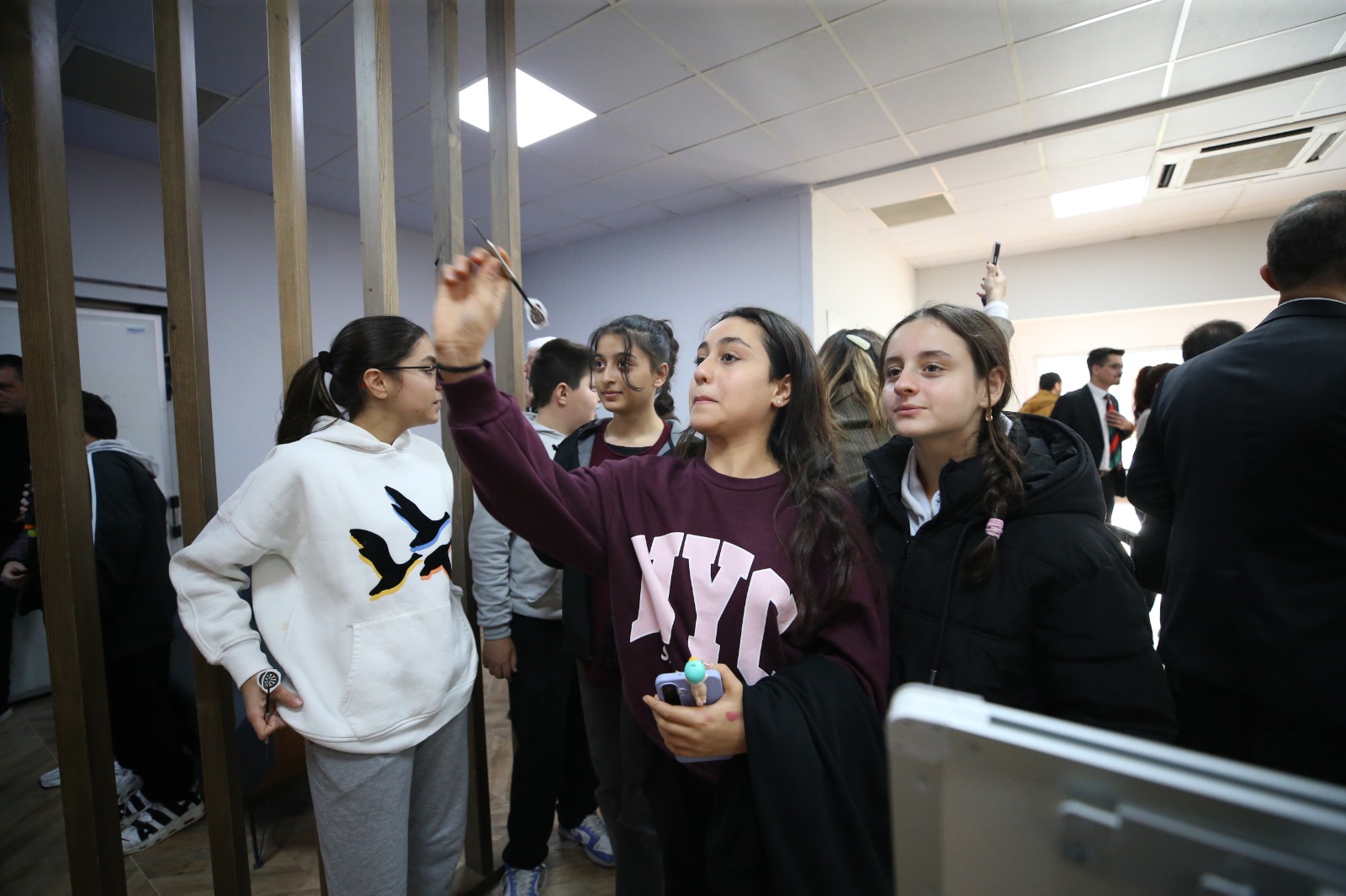 Karşıyaka'nın yeni merkezi Genç Yaka, "inşaat kafe" konsepti ve ücretsiz
