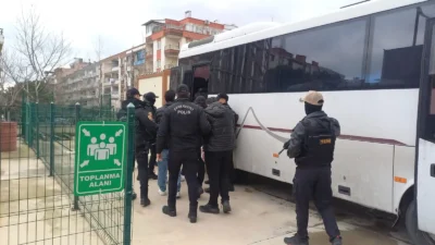 Manisa merkezli 6 ilde düzenlenen DAEŞ operasyonunda gözaltına alınan 7