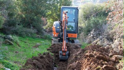 Menemen Belediyesi, Ayvacık'ta 100 yılı aşkın süredir devam eden sulama