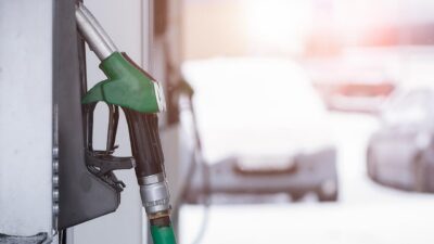 Motorin fiyatlarına Çarşamba gününden itibaren 1 lira 15 kuruş zam