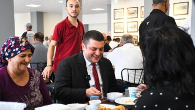 Torbalı'da Kent Lokantaları 100 TL'ye 4 çeşit yemek sunarak günde
