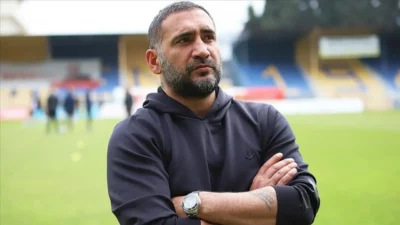 Eski futbolcu Ümit Karan, İstanbul'da yürütülen ünlülere yönelik uyuşturucu soruşturması