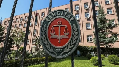 Yargıtay, anlaşmalı boşanma sonrası açılan tazminat davasında tarihi bir karar