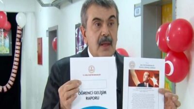 Bakan Yusuf Tekin, ilkokul gelişim raporlarından Atatürk resminin çıkarılmasına yönelik