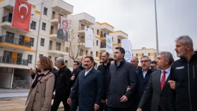 Bakan Kurum deprem konutlarında yüzde 50 indirim ve 18 yıl