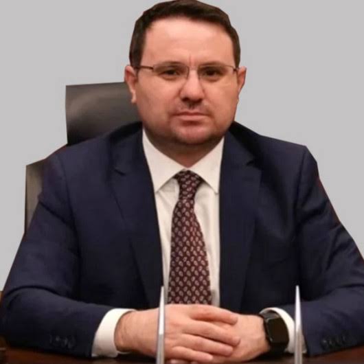 Yeni Adalet Bakanı Akın Gürlek Kimdir? İşte Olay Yaratan Kariyeri Yeni Adalet Bakanı Akın Gürlek kimdir? 2026 kabine revizyonuyla Adalet