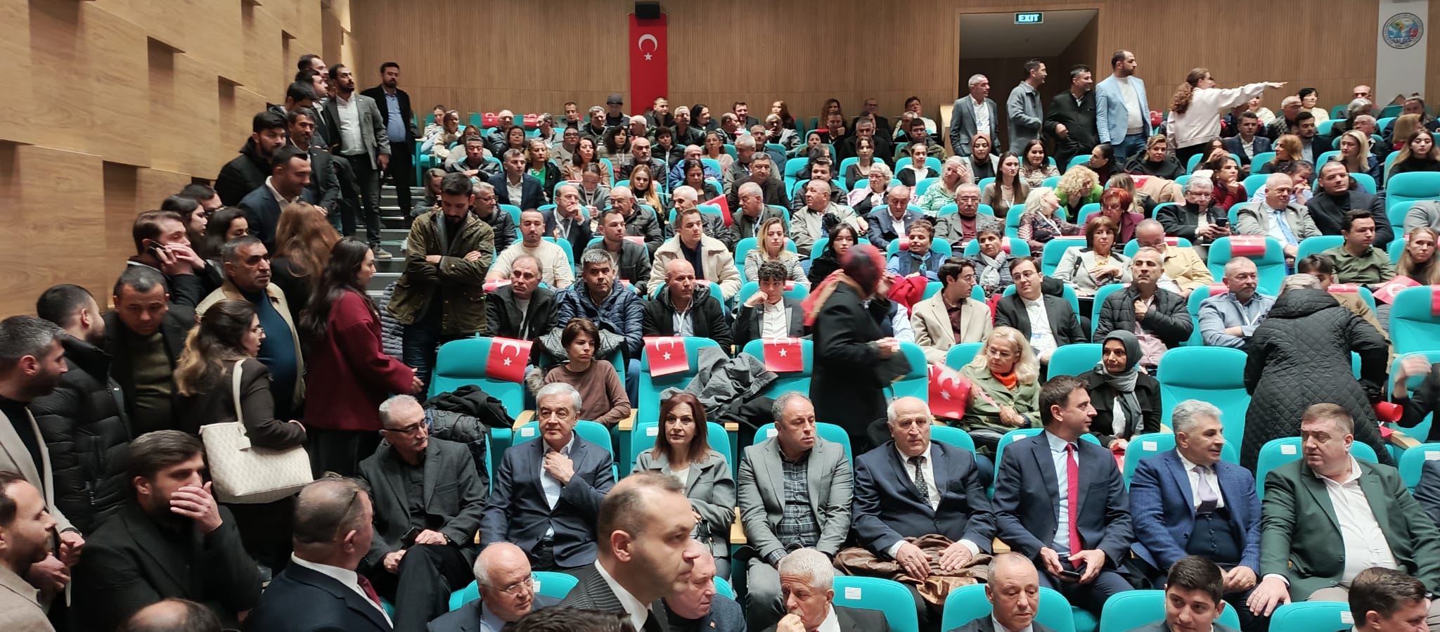 Bal göç kongresi 