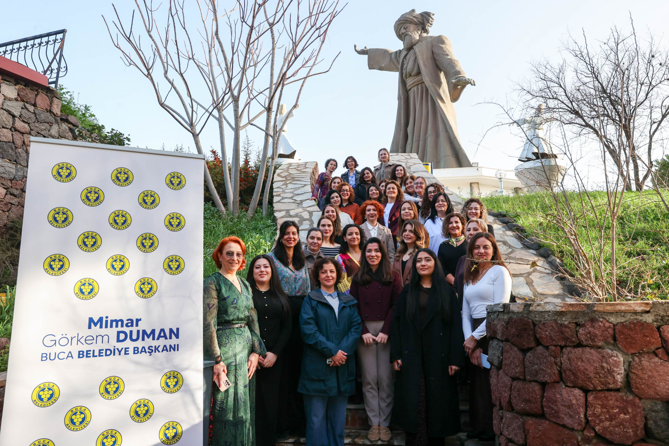 Buca kadın hakları savunuculuğu için İzmir’in tüm belediyeleri toplandı! Şiddetle