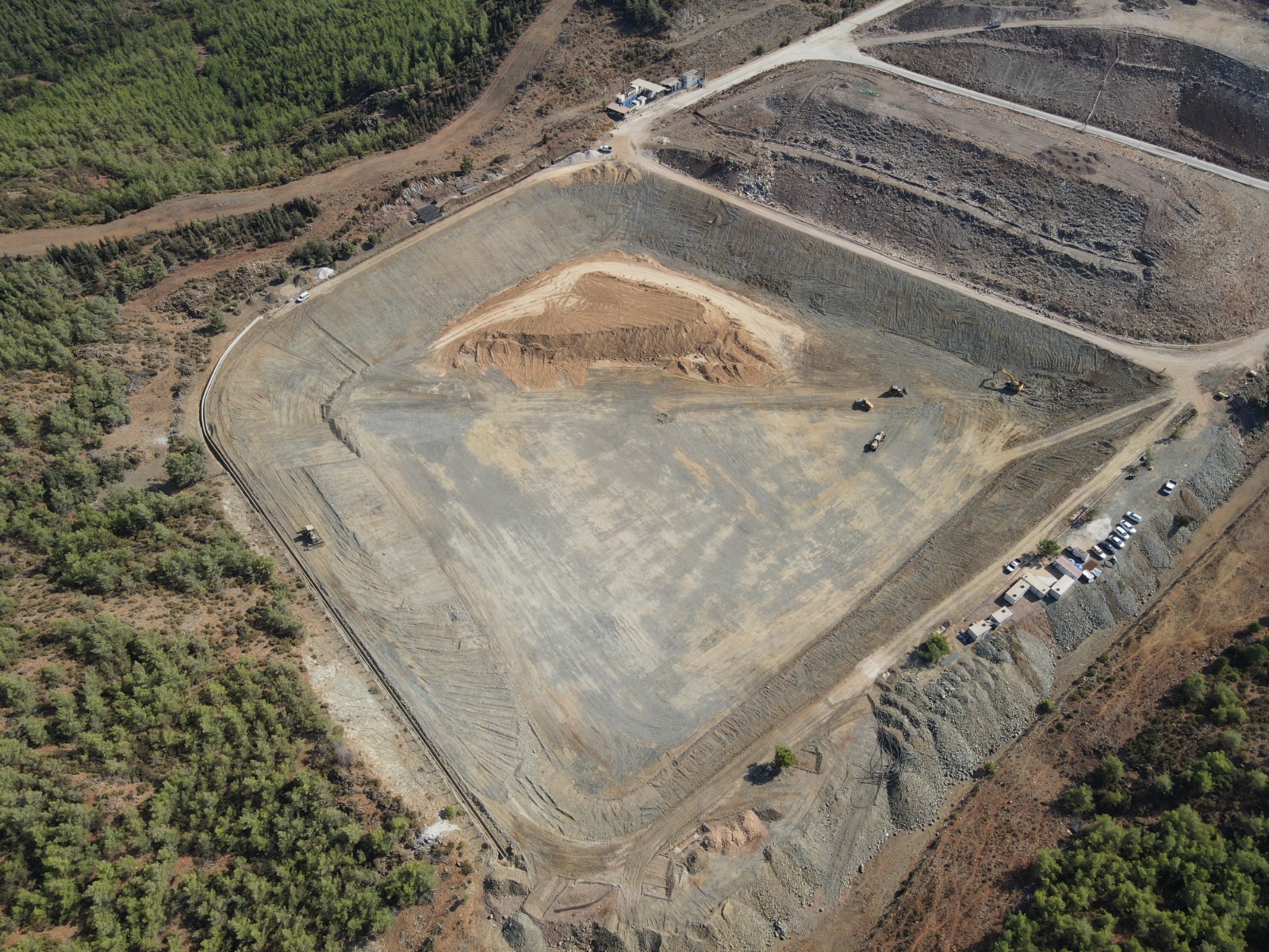 Marmaris Katı Atık Tesisi’nde kapasite artışı sürüyor. Muğla Büyükşehir’in yeni