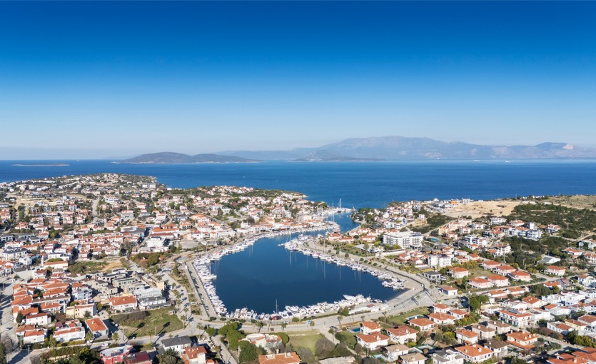 İzmir'de aidatlar uçuşa geçti! 2026'da aidat artışları %60'ı buldu. Karşıyaka'da