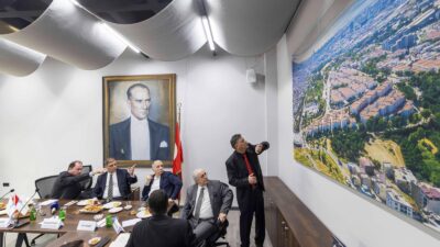 İzmir Kalkınma Hamlesi başlıyor! Cemil Tugay açıkladı: Kordon altına 3.300