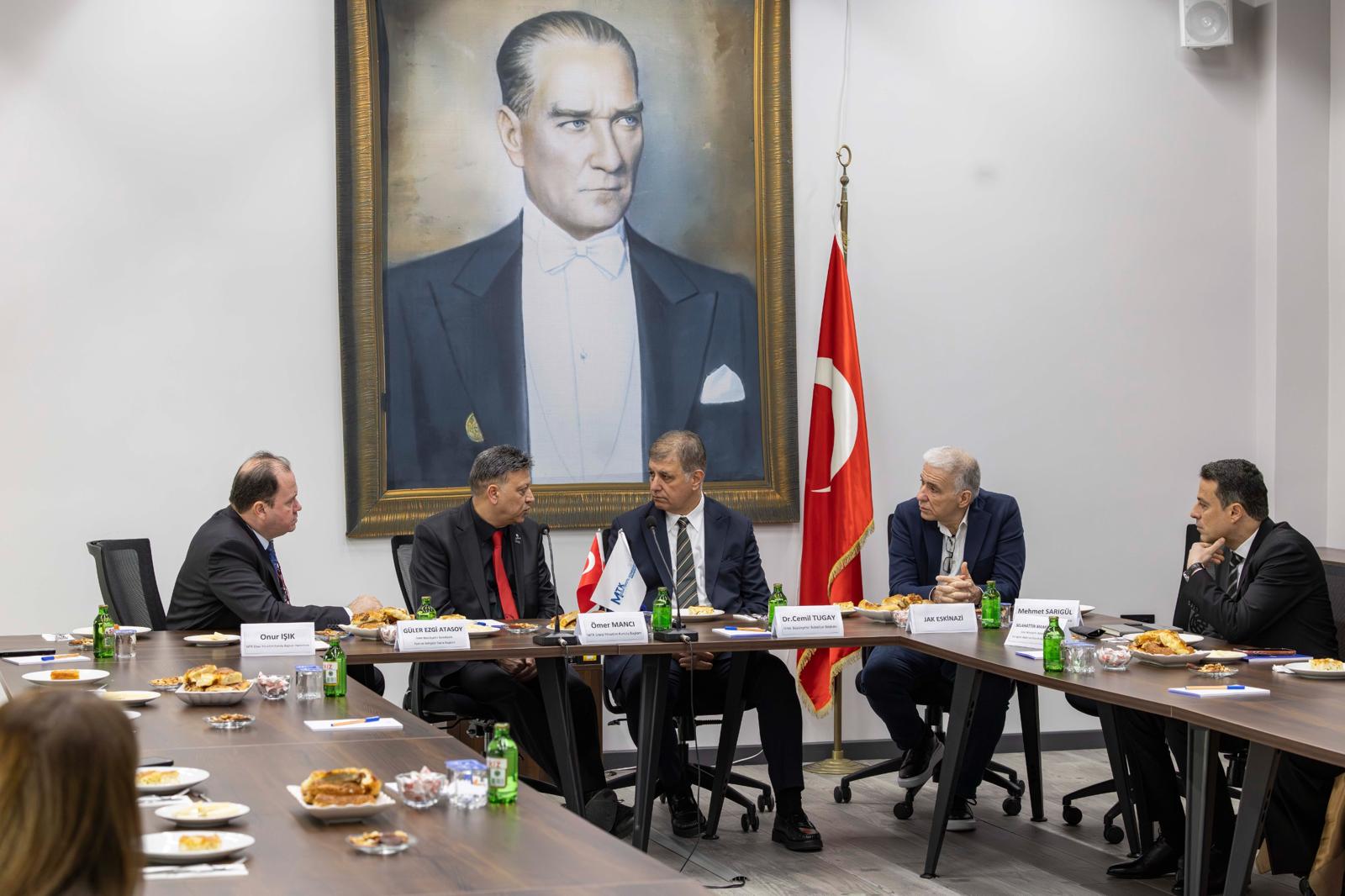 İzmir Kalkınma Hamlesi: Tugay’dan Kordon’a Dev Otopark ve Tünel Müjdesi