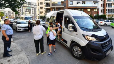 İzmir'de 2026 servis ücretleri belli oldu! Kilometre bazlı yeni tarifede